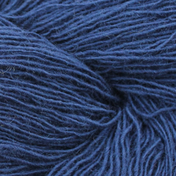 Isager Spinni Yarn is available to buy online from UK wool shop, Ida's House.