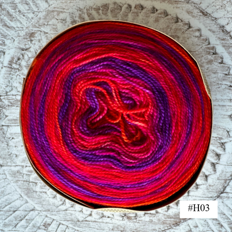 H03 Bilum Snek Hybrid 4 Ply Yarn is available to buy online from UK wool shop, Ida's House.