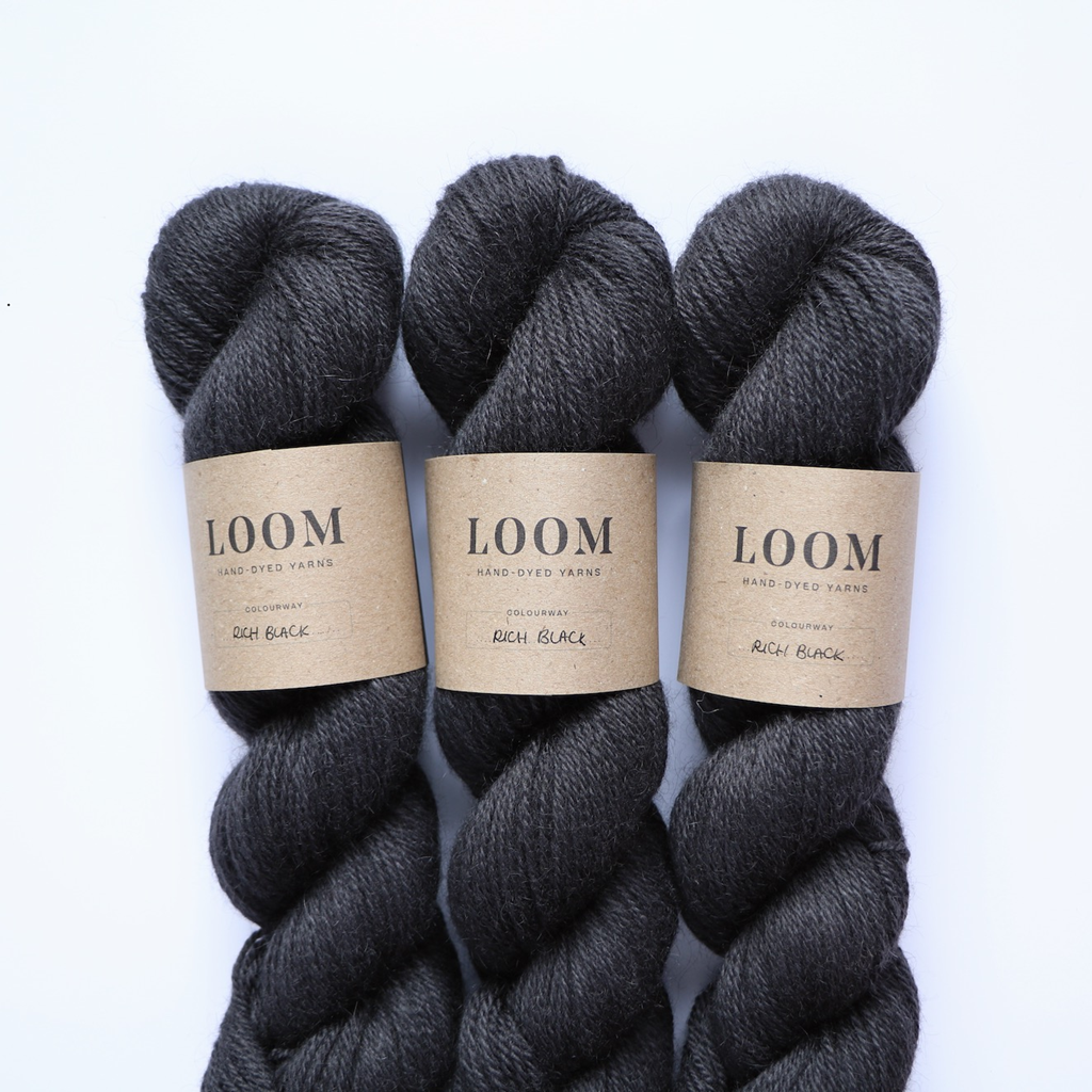Loom BFL Gotland Double knittng in Rich Black is available to buy online from Ida's House Sussex based yarn shop.