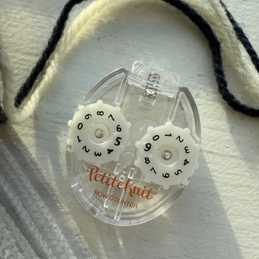 Petiteknit rowcounter is available to but online from Idas House