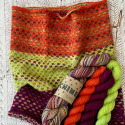 Vida Cowl Knitting Kit by Sarah Goodwin is available to buy online from UK wool shop, Ida's House.