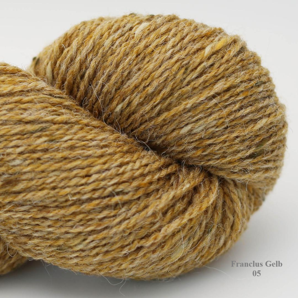 Beara Double Knitting Yarn - Hey Mama Wolf
