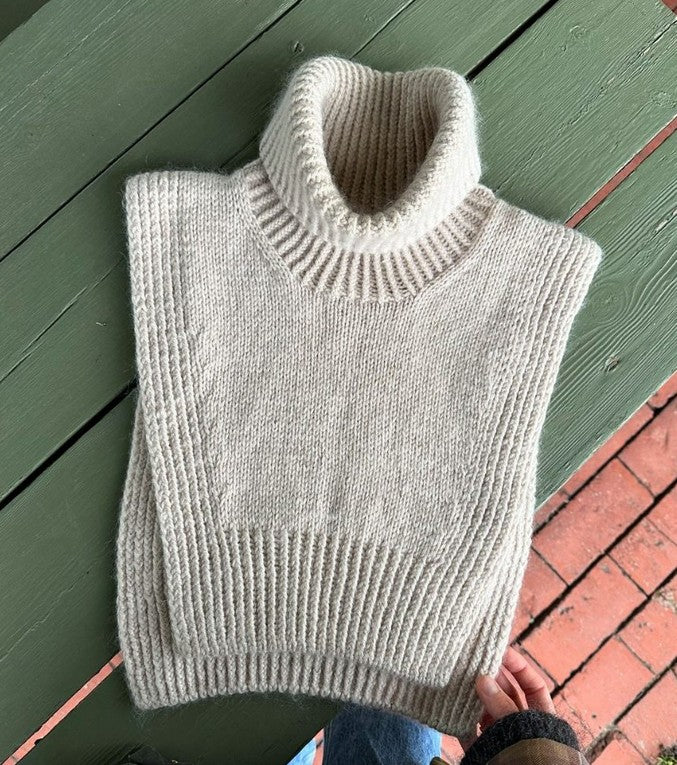 PetiteKnit Terrazzo Neck Pattern - Hard Copy | Ida's House